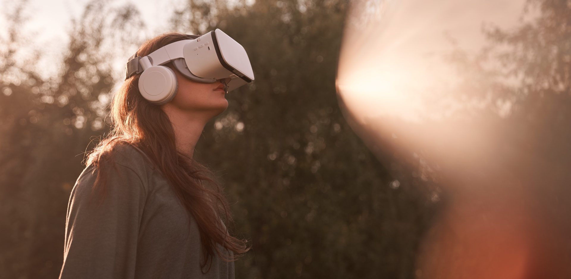 Cultural Tourism in the Metaverse: Visiting Historical Sites in VR